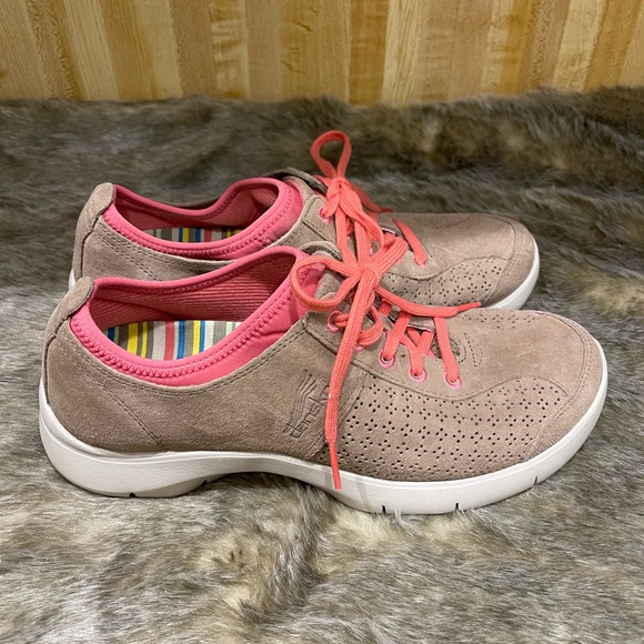 dansko women's elise sneaker